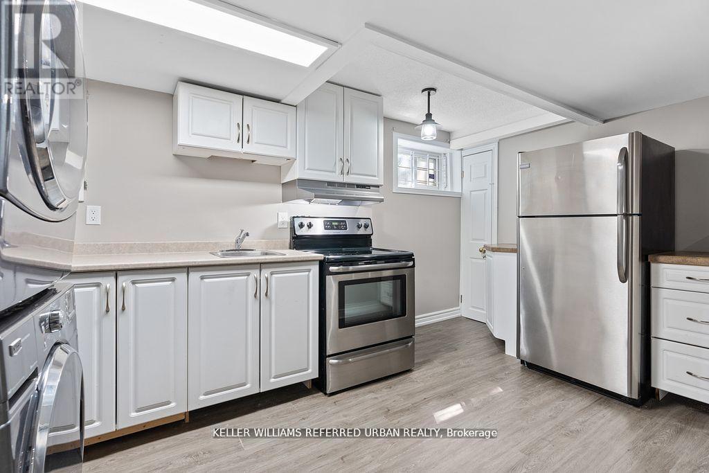 78 Sunshine Drive, Richmond Hill, Ontario  L4C 8H2 - Photo 19 - N12532034