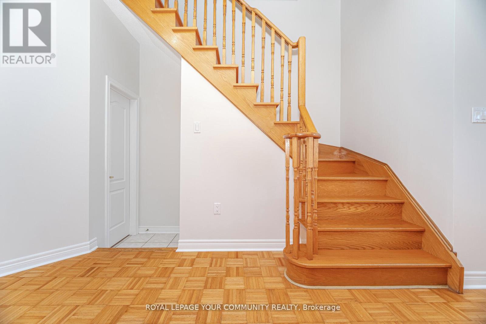 264 America Avenue, Vaughan, Ontario  L6A 3G8 - Photo 20 - N12532136