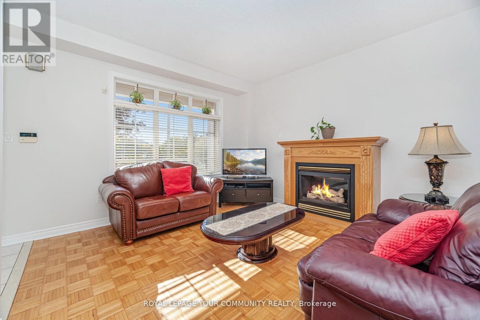 264 America Avenue, Vaughan, Ontario  L6A 3G8 - Photo 9 - N12532136