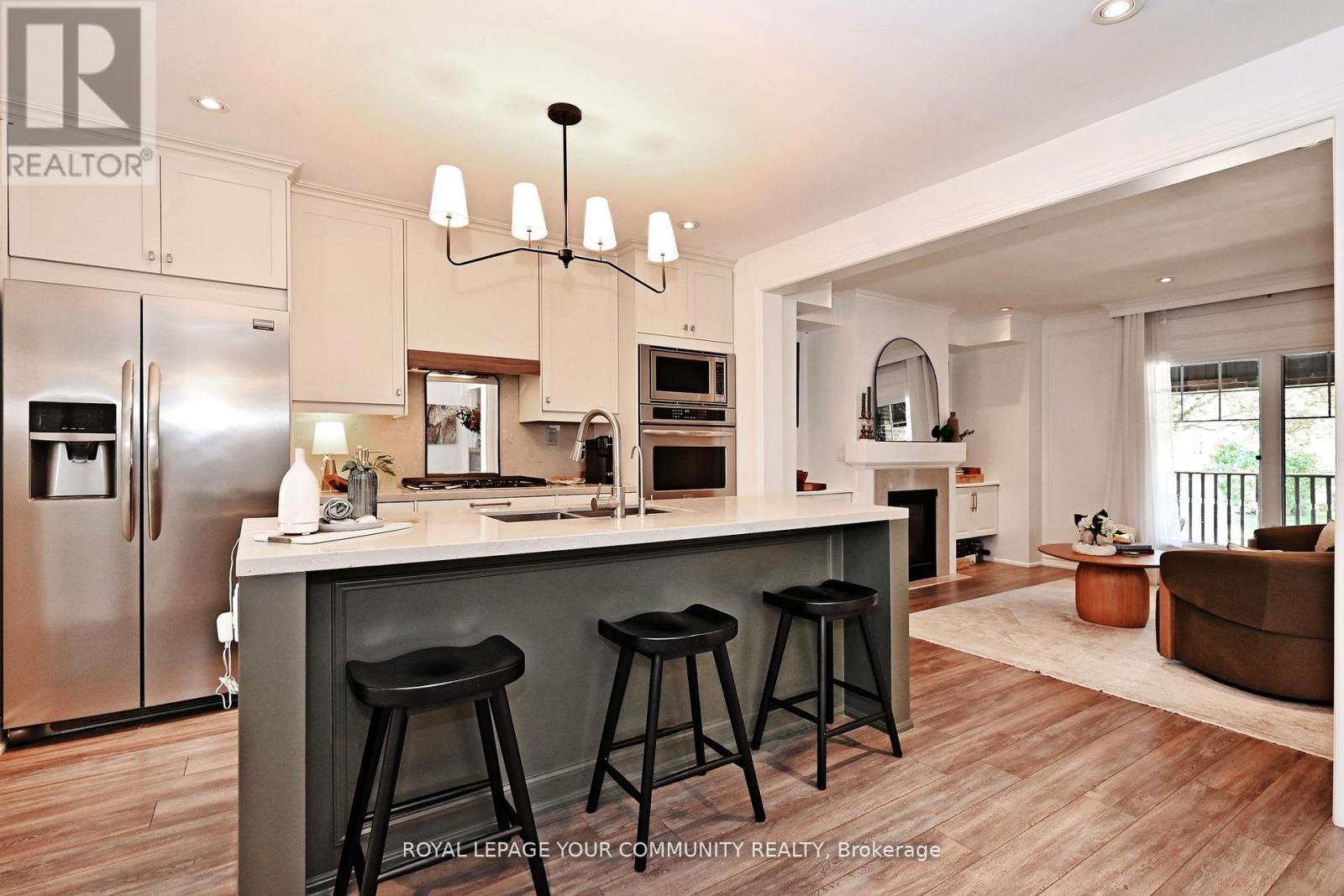 82 Centre Street, Aurora, Ontario  L4G 1J8 - Photo 13 - N12532162