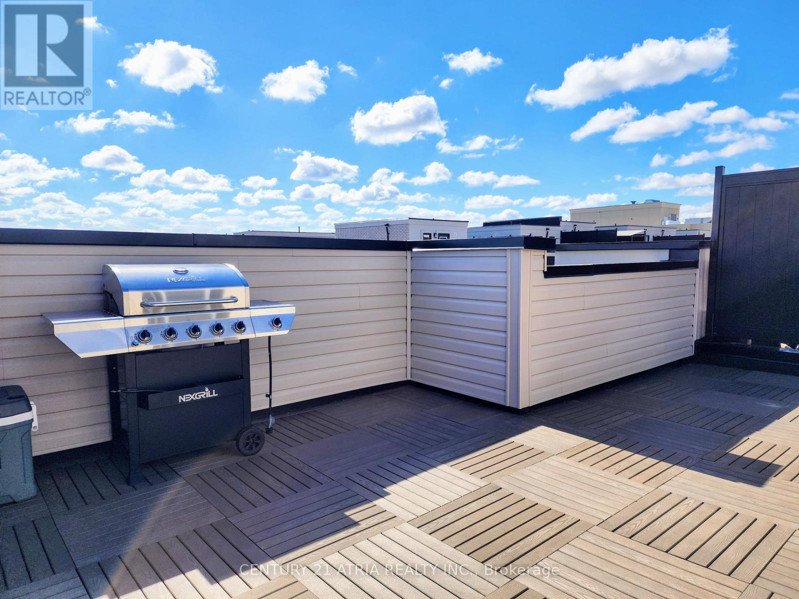 3 - 1 Bond Crescent, Richmond Hill, Ontario  L4E 1J4 - Photo 20 - N12532218