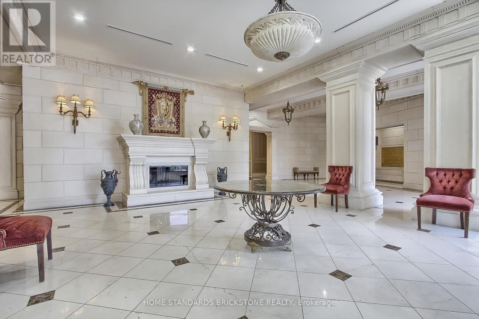 115 - 9225 Jane Street, Vaughan, Ontario  L6A 0J7 - Photo 4 - N12532228