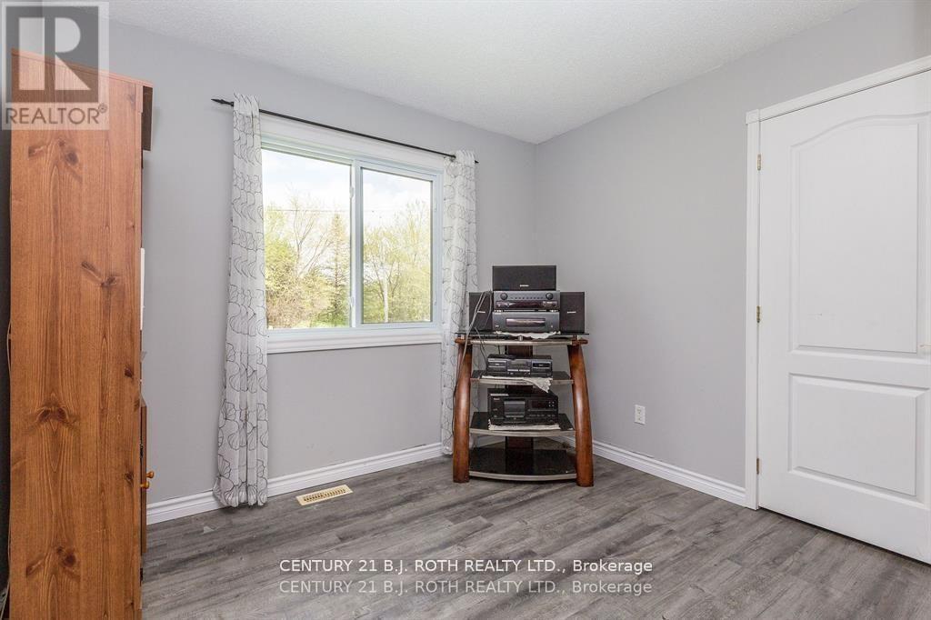 7972 County 13 Road, Adjala-Tosorontio, Ontario  L0M 1M0 - Photo 12 - N12532234