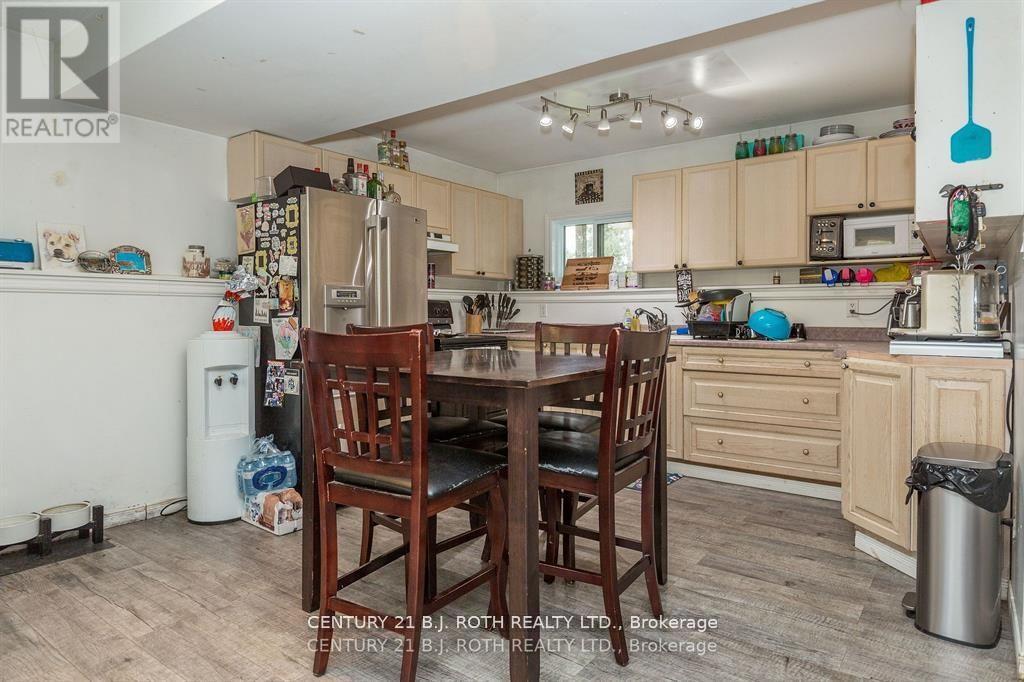 7972 County 13 Road, Adjala-Tosorontio, Ontario  L0M 1M0 - Photo 17 - N12532234