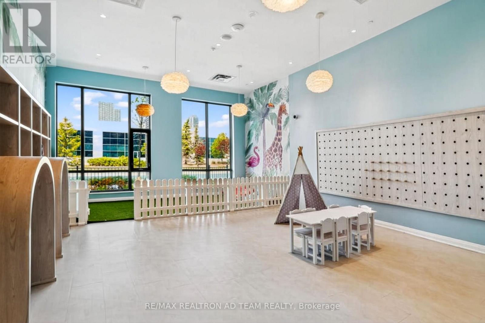 717 - 10 Honeycrisp Crescent, Vaughan, Ontario  L4K 0M7 - Photo 27 - N12532246