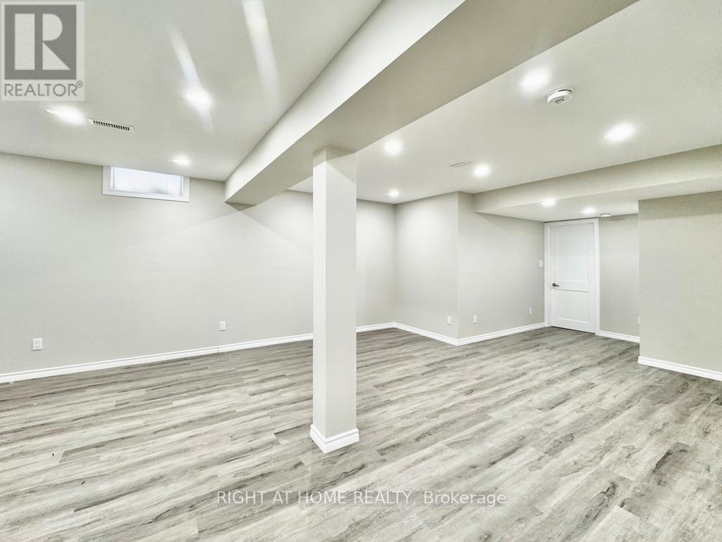 17 Periwinkle Road, Springwater, Ontario  L9X 2C8 - Photo 15 - S12532042