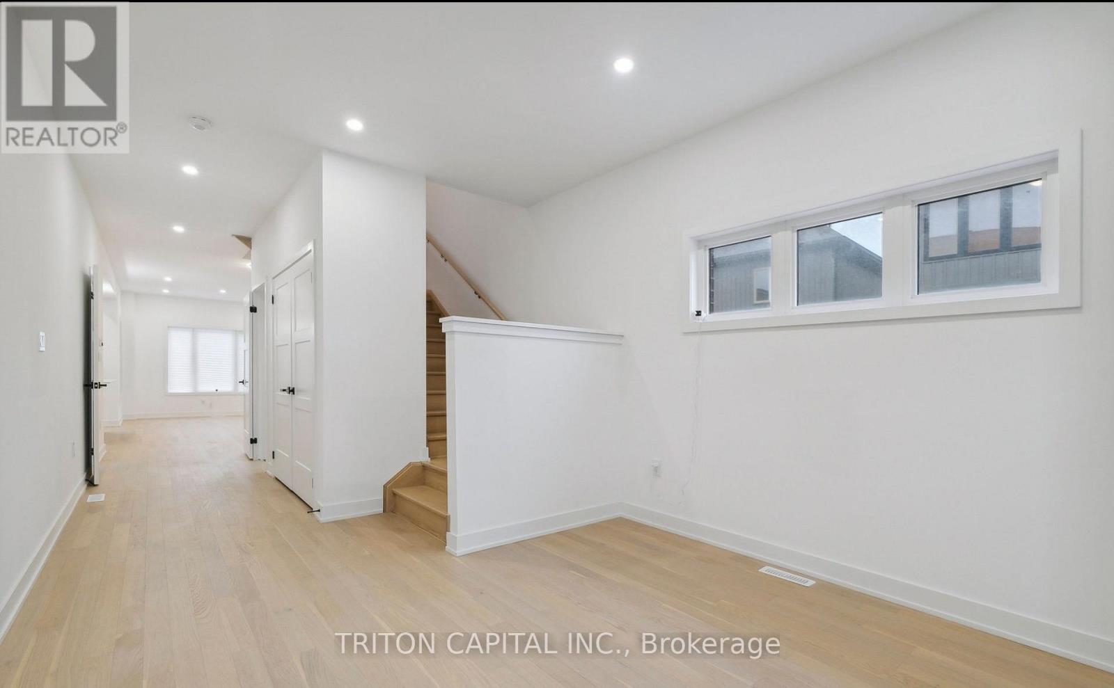 75 Wheatfield (Upper) Road, Barrie, Ontario  L9J 0T3 - Photo 8 - S12532112