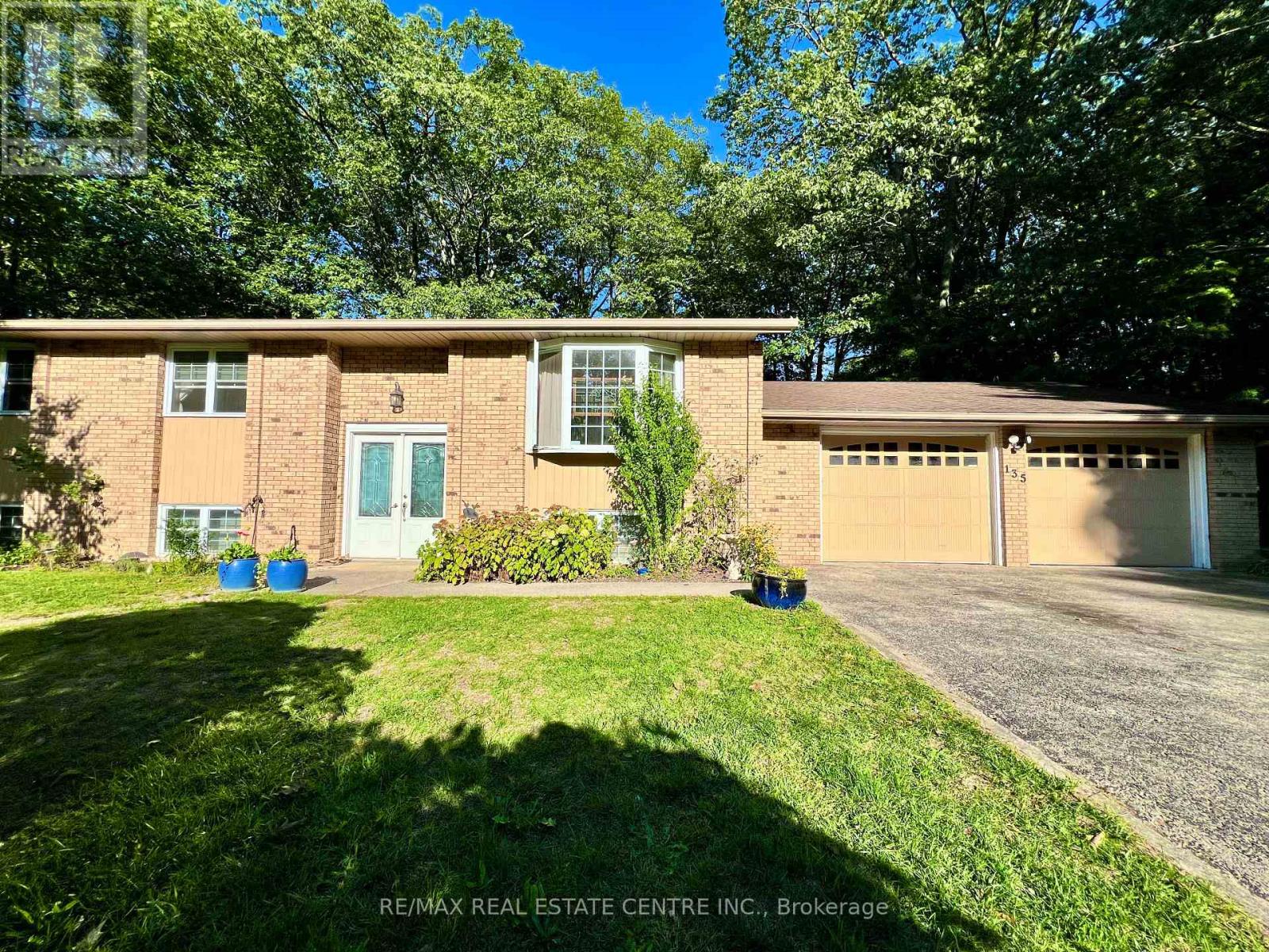 135 CHRISTOPHER AVENUE, Wasaga Beach, Ontario