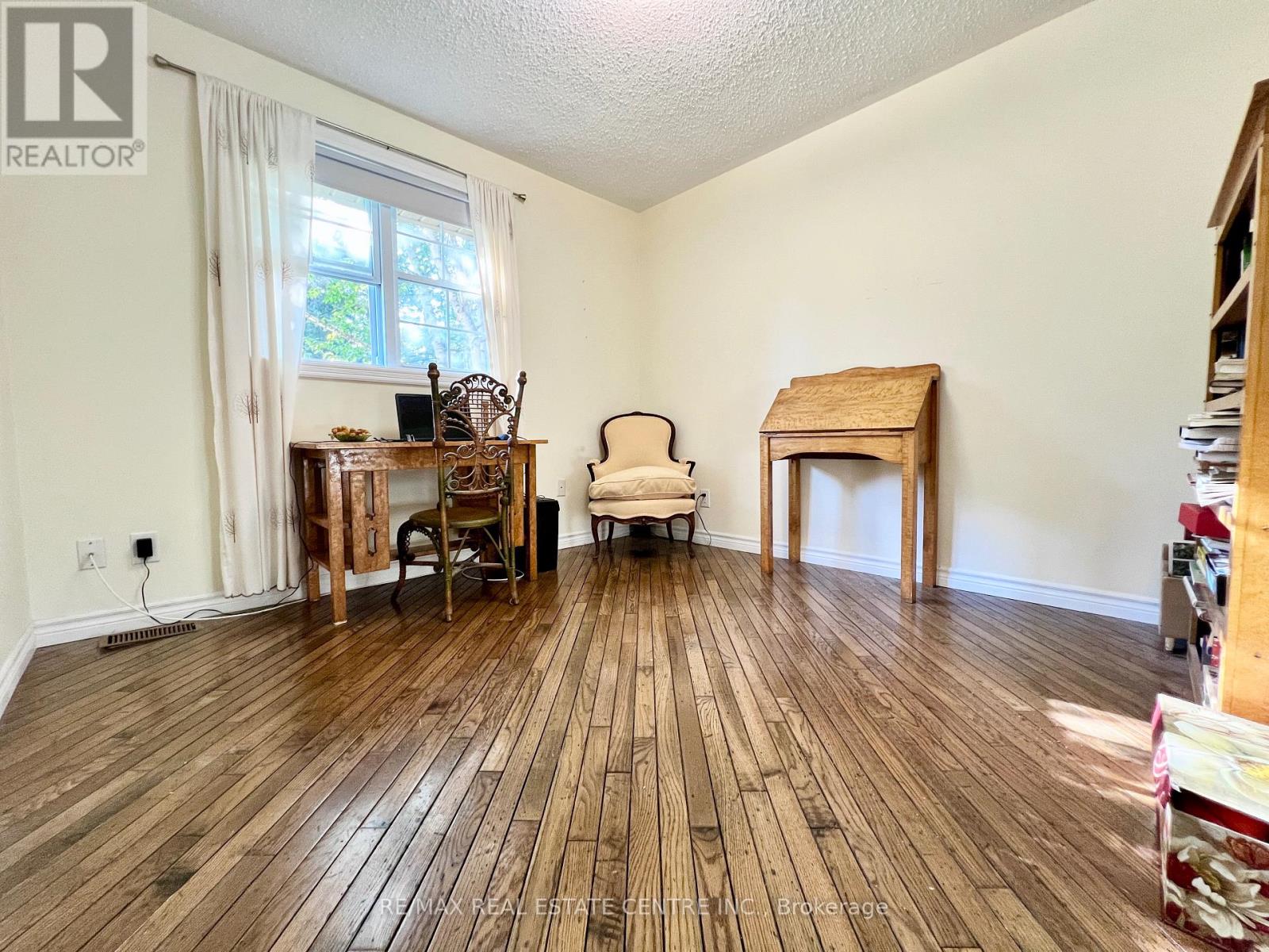 135 Christopher Avenue, Wasaga Beach, Ontario  L9Z 1S4 - Photo 14 - S12532138