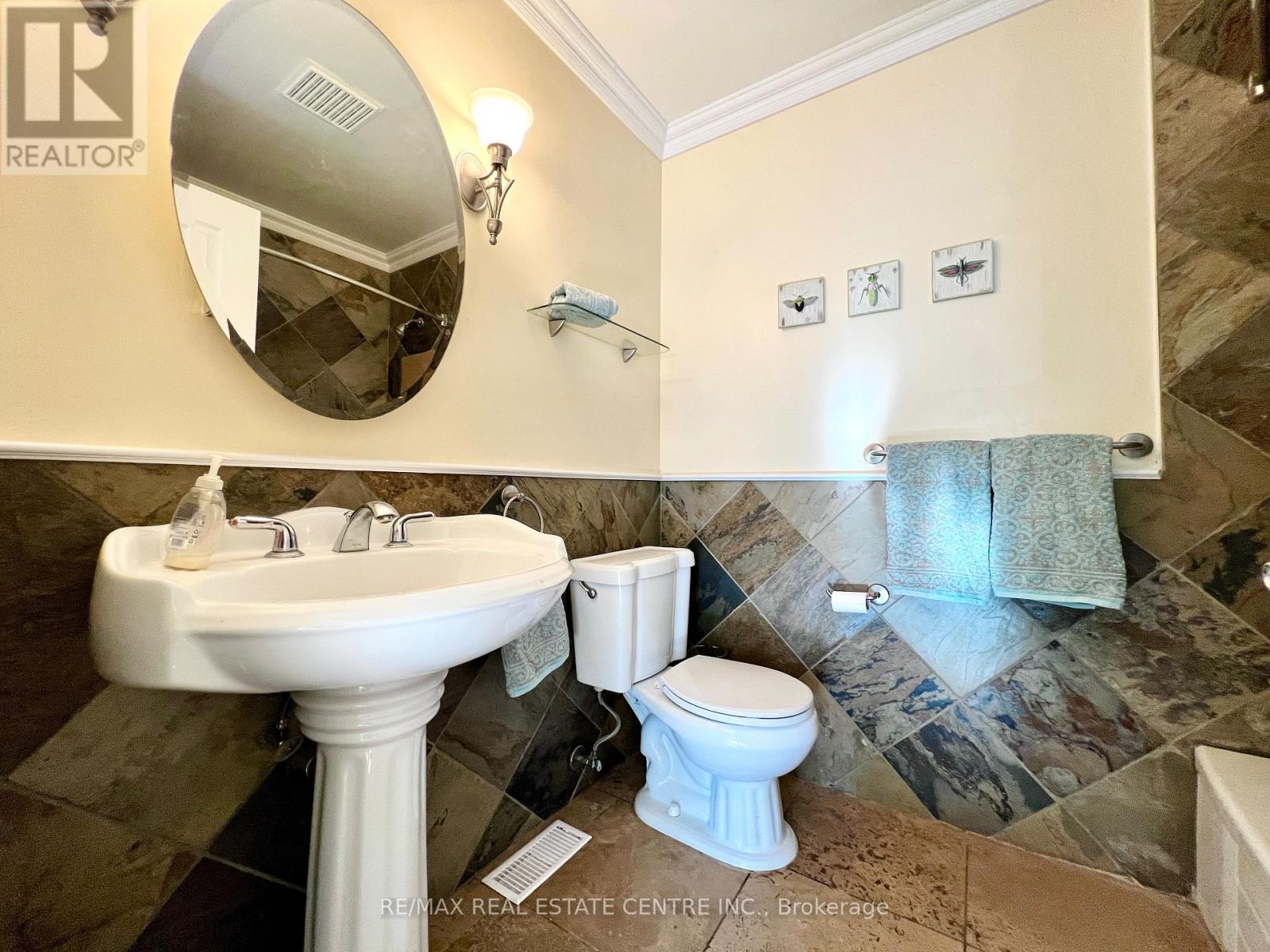 135 Christopher Avenue, Wasaga Beach, Ontario  L9Z 1S4 - Photo 20 - S12532138