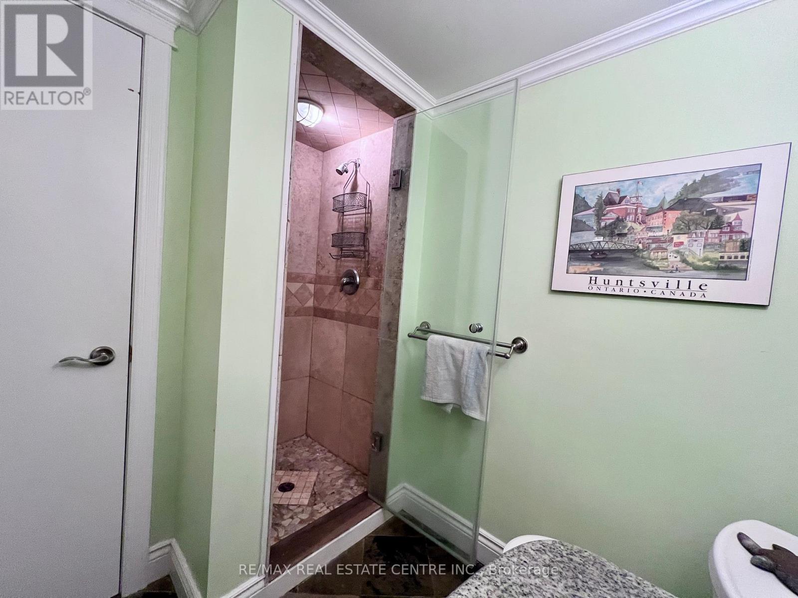 135 Christopher Avenue, Wasaga Beach, Ontario  L9Z 1S4 - Photo 31 - S12532138