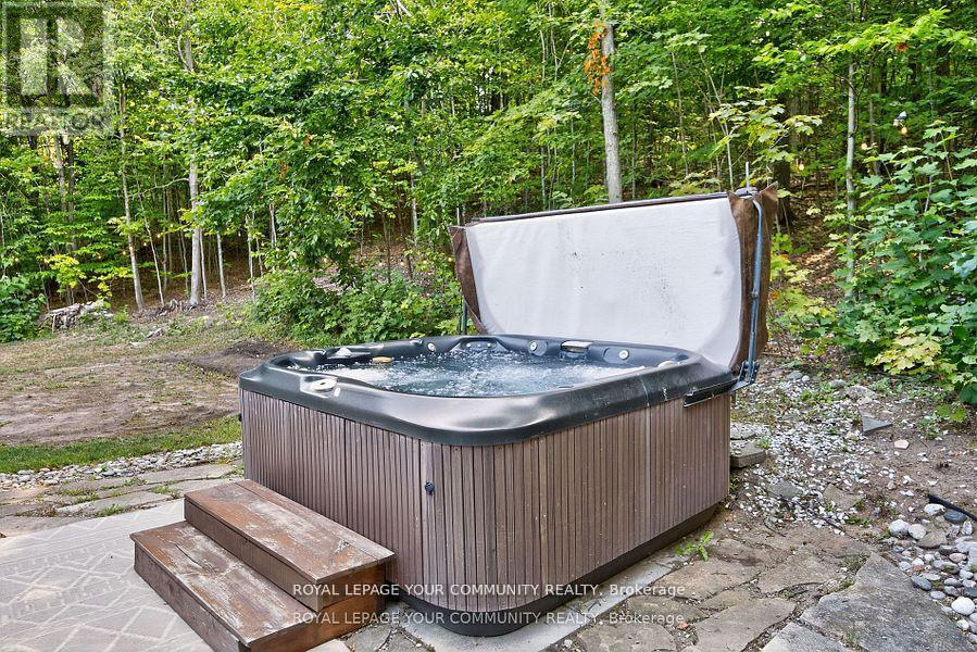 135 Huronwoods Drive, Oro-Medonte, Ontario  L0K 1E0 - Photo 40 - S12532144