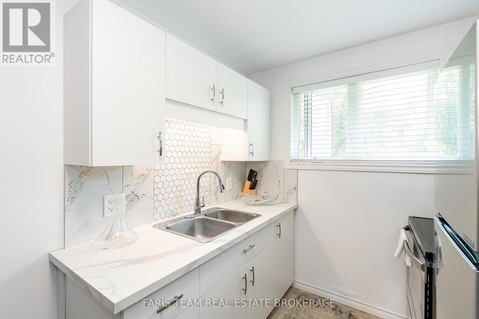 5880 Rama Dalton Boundary Road, Ramara, Ontario  L0K 1W0 - Photo 5 - S12532236