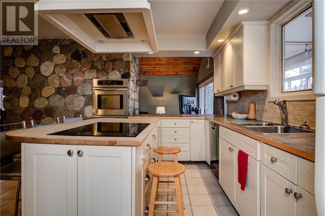 1767 Wallace Road, Chelmsford, Ontario P0M 1L0 - Photo 5 - 2125616