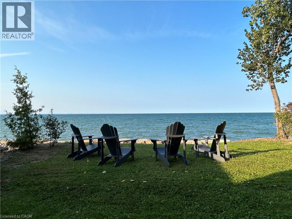 30 Trillium Avenue, Stoney Creek, Ontario L8E 5E1 - Photo 2 - 40774808