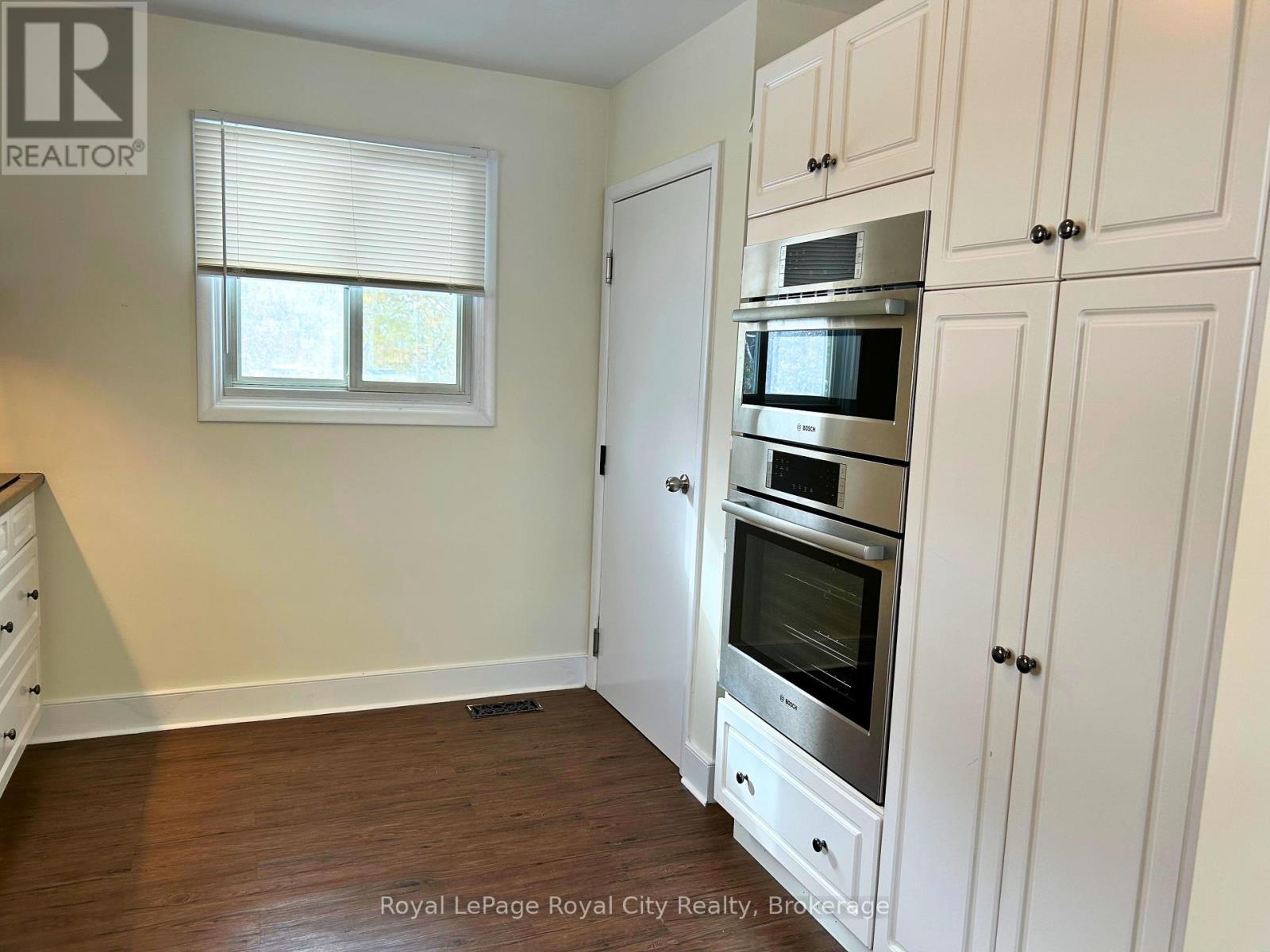 Upper - 182 Metcalfe Street, Guelph, Ontario  N1E 4Y3 - Photo 5 - X12532260