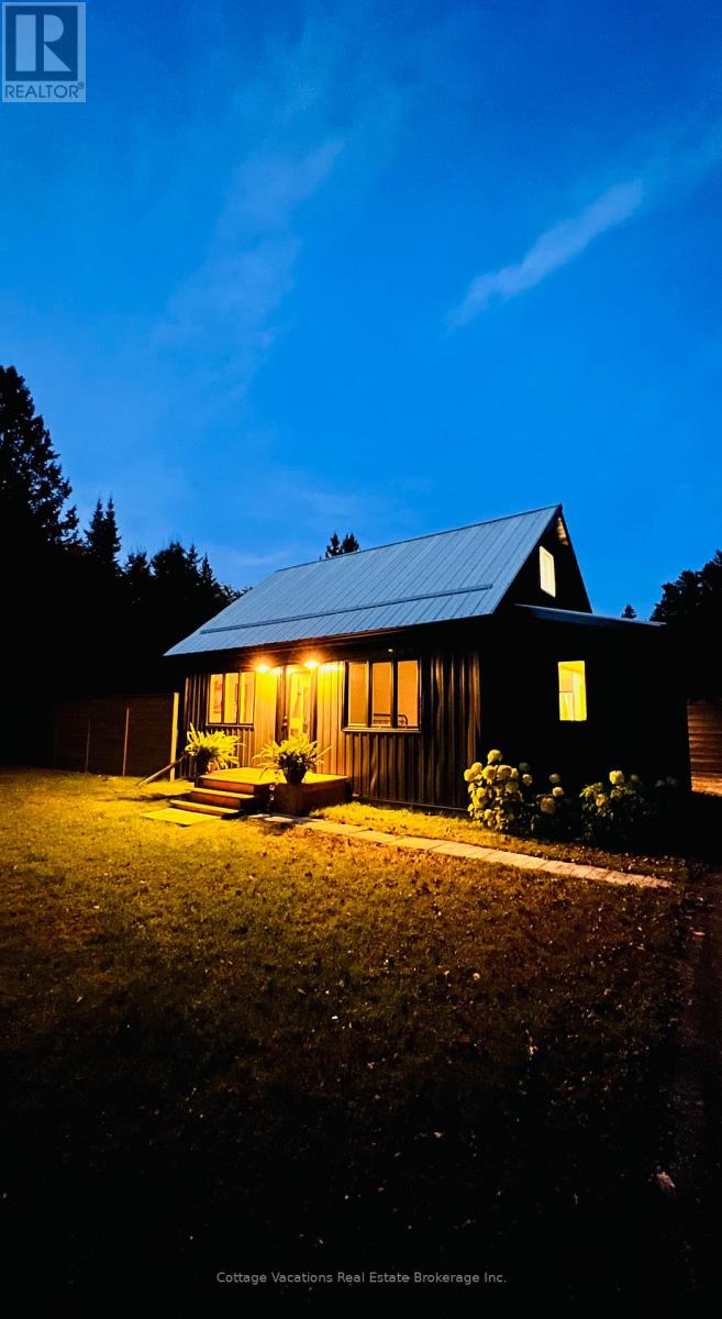 929 Muskoka 3 Road N, Huntsville, Ontario  P1H 1E2 - Photo 22 - X12532336