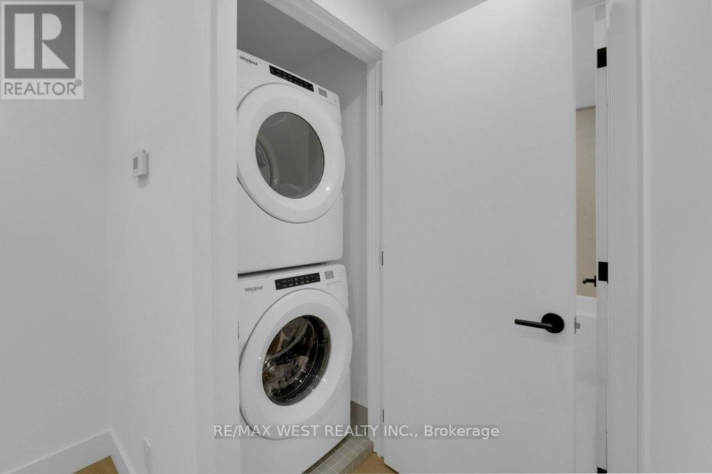 A - 661 Winona Drive, Toronto (Oakwood Village), Ontario  M6C 3V6 - Photo 18 - C12470393