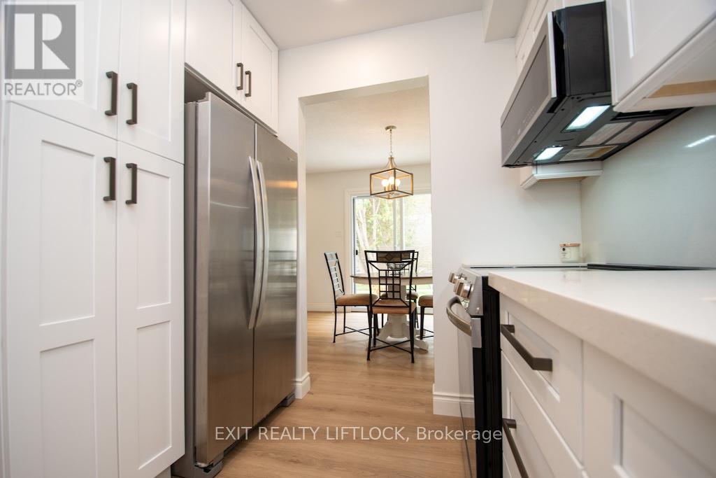 12 - 740 Chamberlain Street, Peterborough, Ontario K9J 4M3 - Photo 16 - X12532252