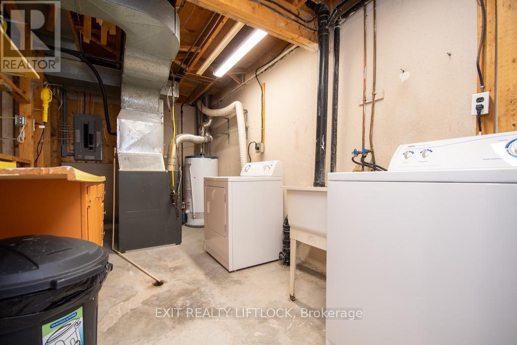 12 - 740 Chamberlain Street, Peterborough, Ontario K9J 4M3 - Photo 31 - X12532252