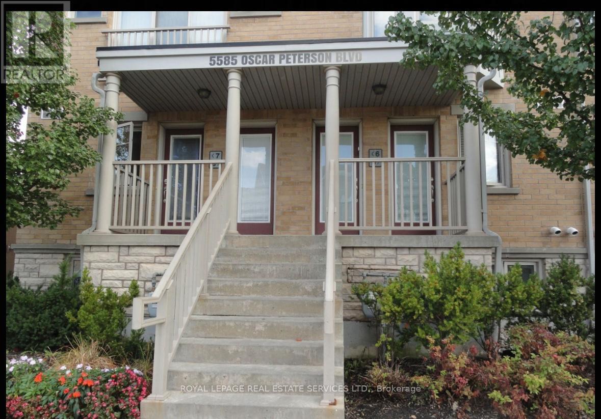 6 - 5585 Oscar Peterson Boulevard, Mississauga, Ontario  L5M 0T2 - Photo 2 - W12531974