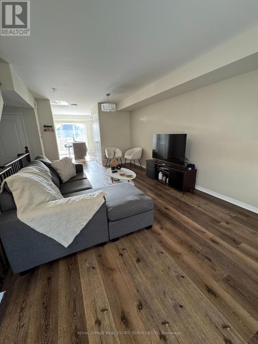 6 - 5585 Oscar Peterson Boulevard, Mississauga, Ontario  L5M 0T2 - Photo 7 - W12531974