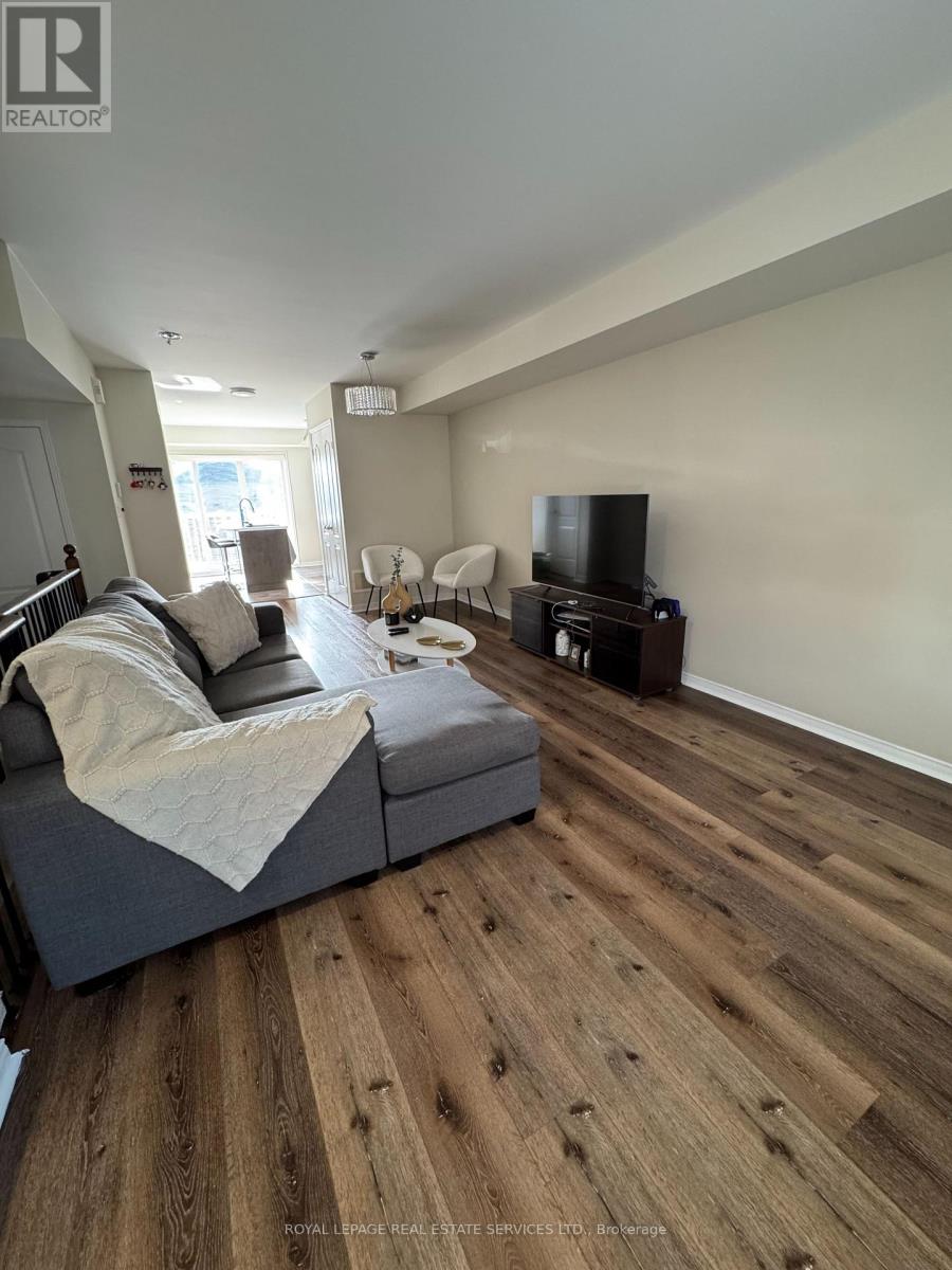 6 - 5585 Oscar Peterson Boulevard, Mississauga, Ontario  L5M 0T2 - Photo 8 - W12531974