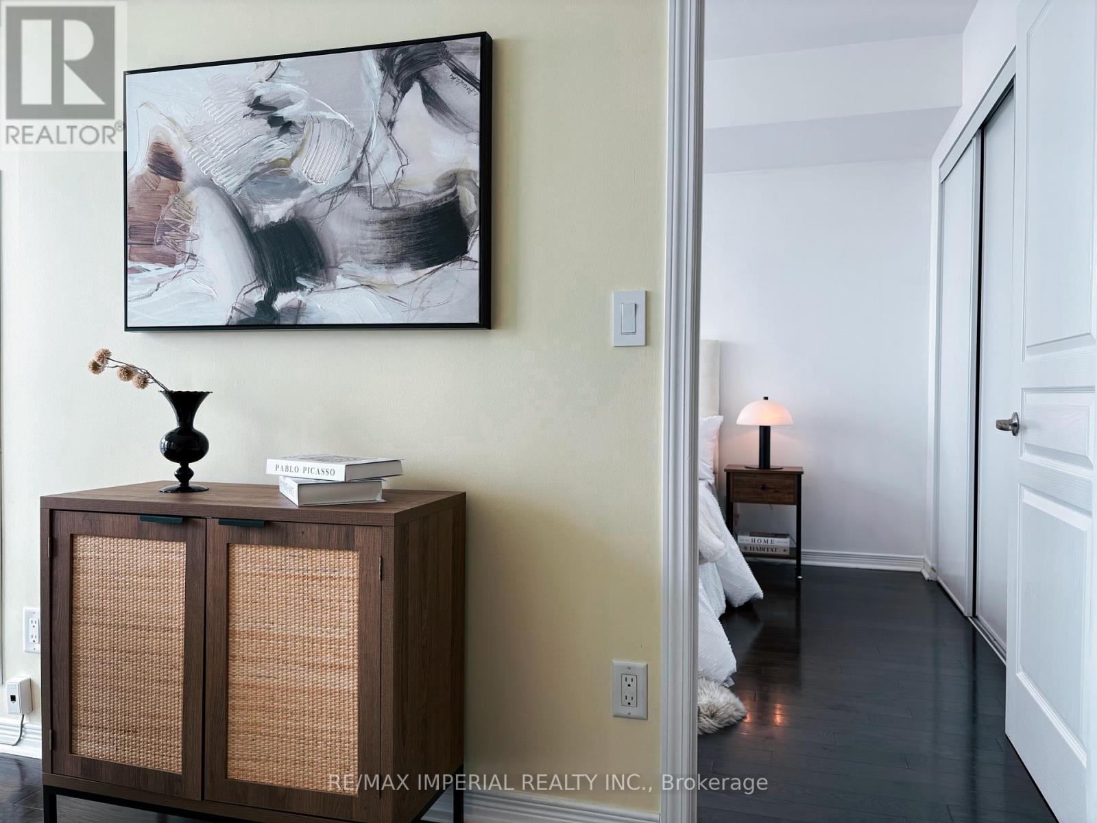 2001 - 15 Legion Road, Toronto, Ontario  M8V 0A9 - Photo 3 - W12531978