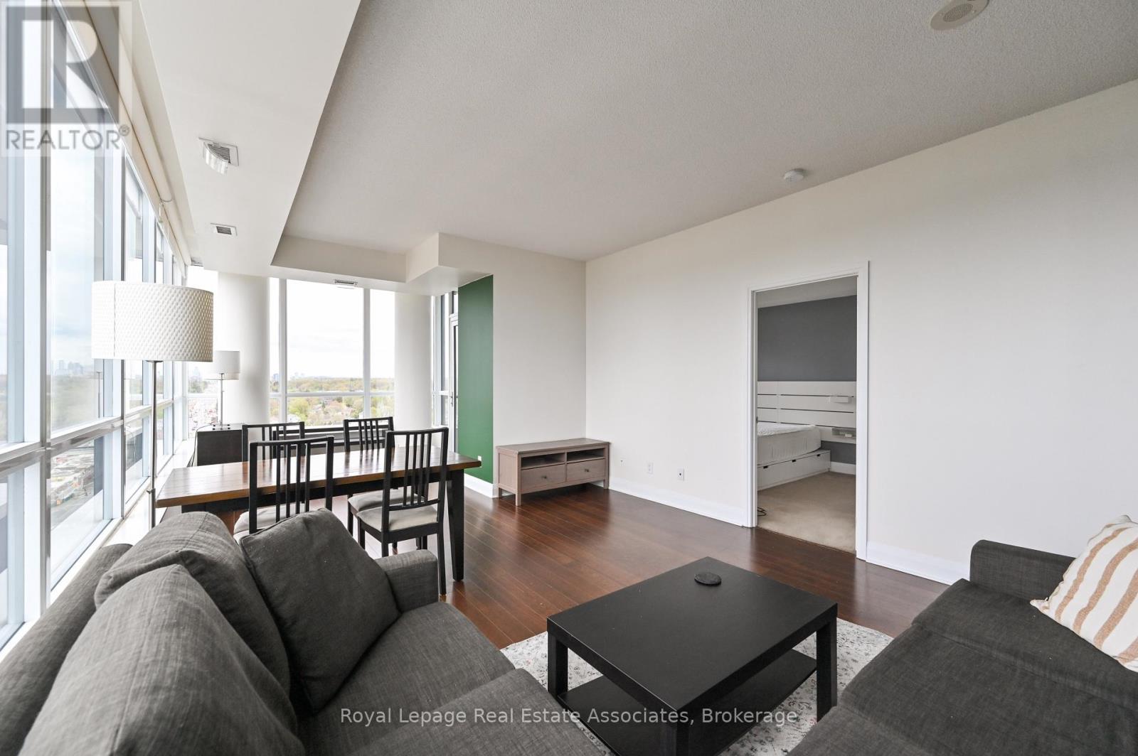 1308 - 1 Hurontario Street, Mississauga, Ontario  L5G 3G8 - Photo 20 - W12531980