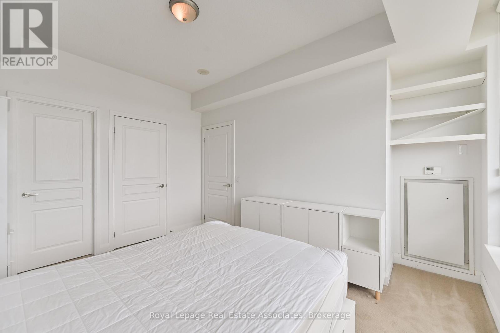 1308 - 1 Hurontario Street, Mississauga, Ontario  L5G 3G8 - Photo 25 - W12531980