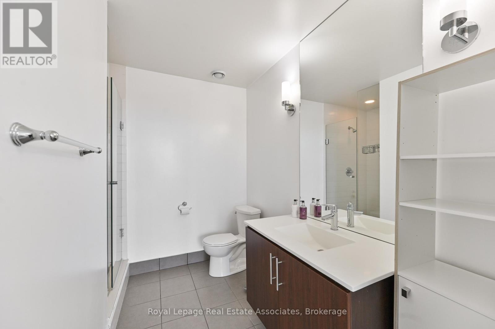 1308 - 1 Hurontario Street, Mississauga, Ontario  L5G 3G8 - Photo 26 - W12531980