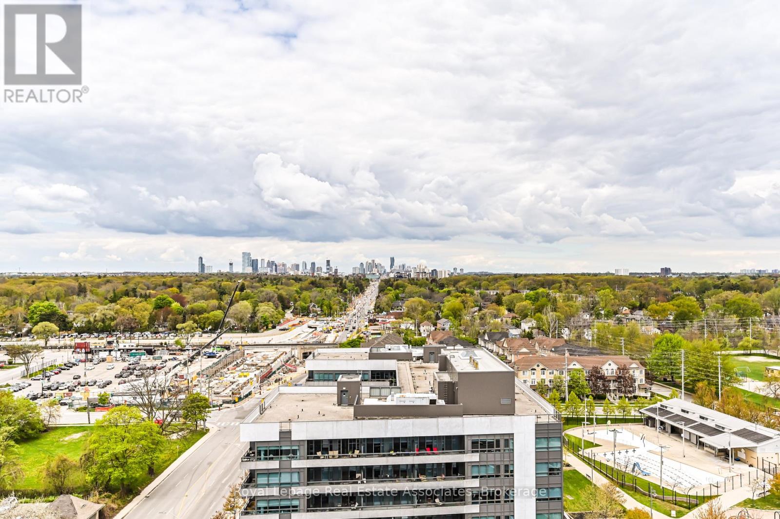 1308 - 1 Hurontario Street, Mississauga, Ontario  L5G 3G8 - Photo 35 - W12531980