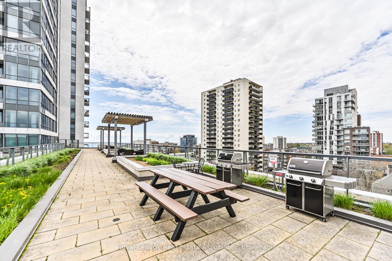 1308 - 1 Hurontario Street, Mississauga, Ontario  L5G 3G8 - Photo 38 - W12531980