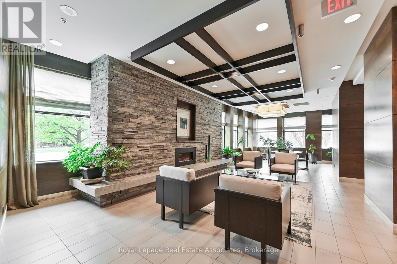 1308 - 1 Hurontario Street, Mississauga, Ontario  L5G 3G8 - Photo 7 - W12531980