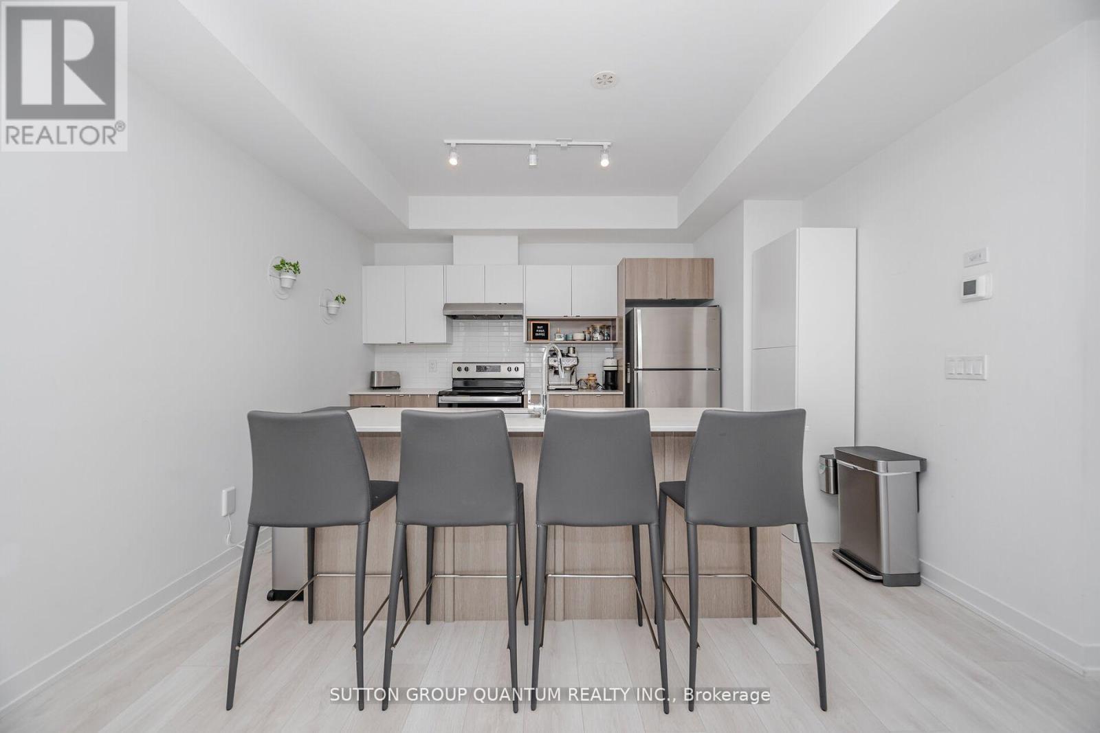 19 - 1121 Cooke Boulevard, Burlington, Ontario  L7T 0C4 - Photo 13 - W12531988