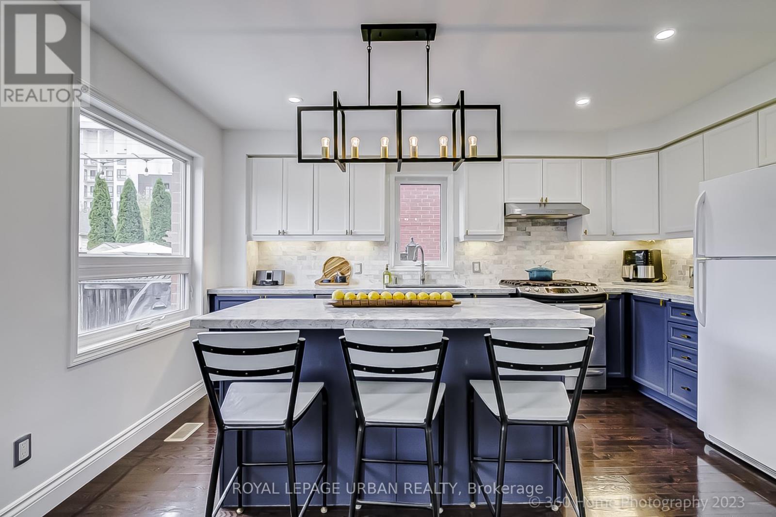 165 Westfield Trail, Oakville, Ontario  L6H 6H7 - Photo 11 - W12531990