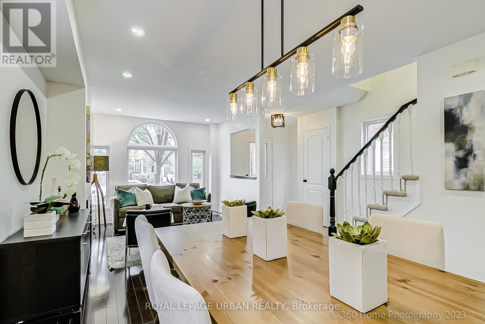 165 Westfield Trail, Oakville, Ontario  L6H 6H7 - Photo 18 - W12531990