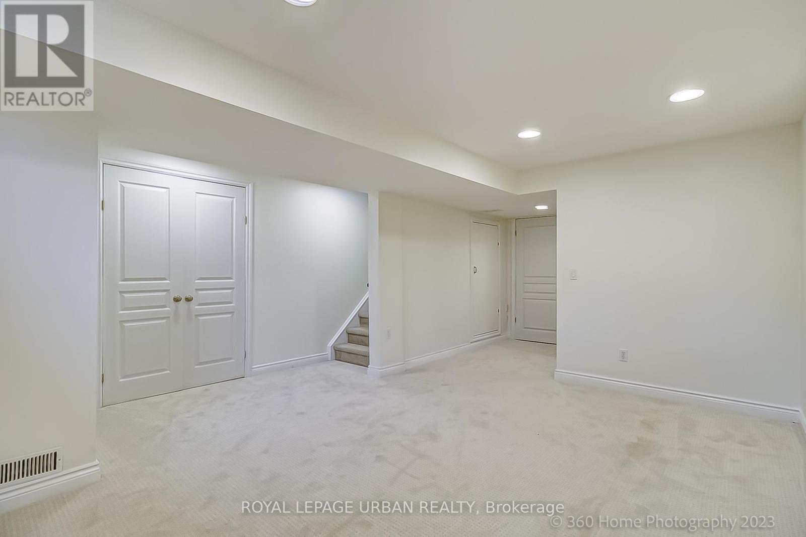 165 Westfield Trail, Oakville, Ontario  L6H 6H7 - Photo 30 - W12531990