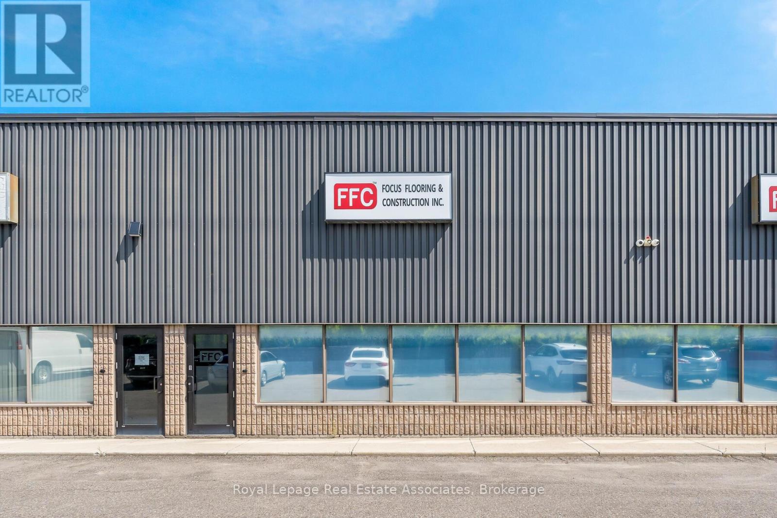 9 - 150 Armstrong Avenue, Halton Hills, Ontario  L7G 5G8 - Photo 2 - W12532006