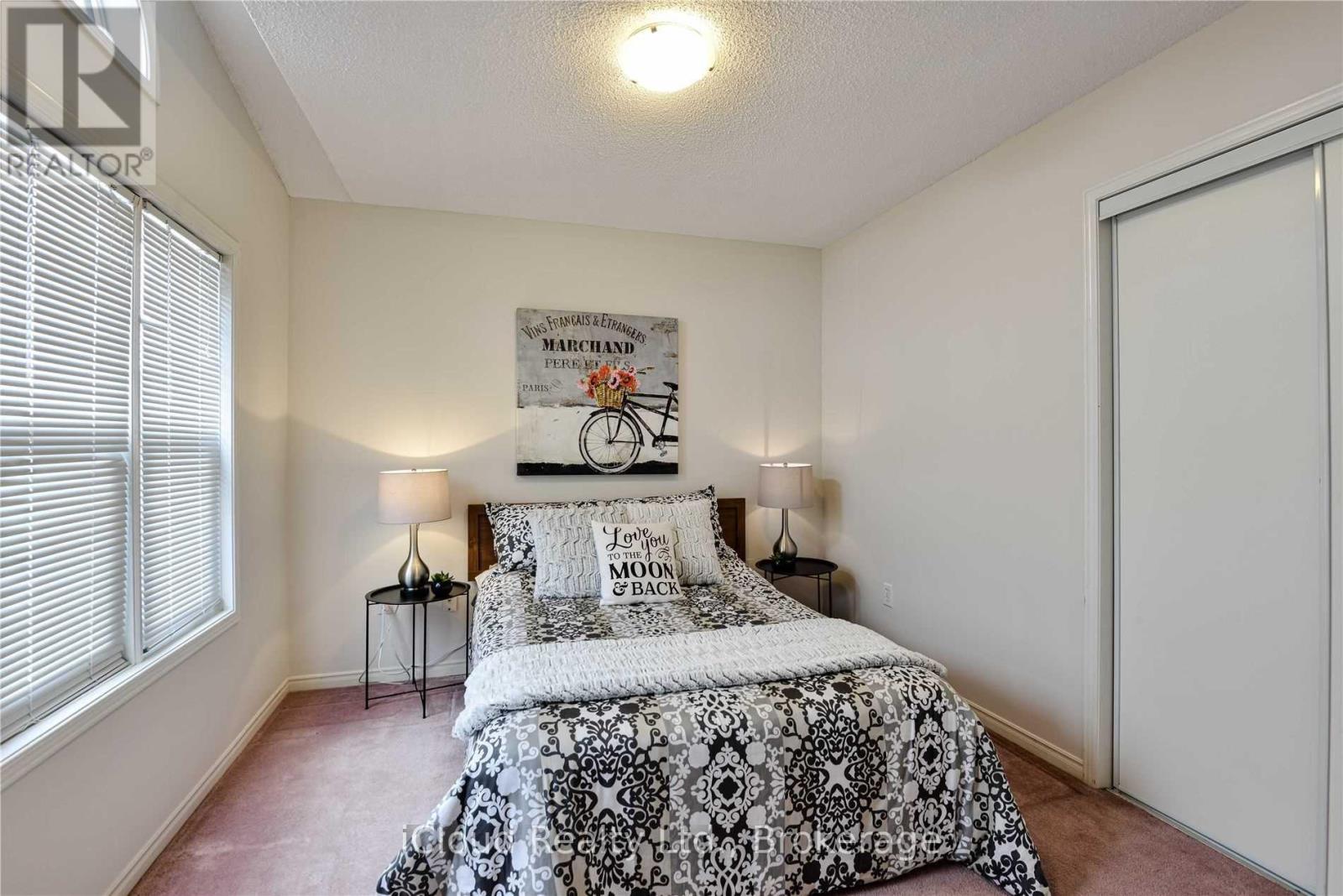 33 Fenflower Court, Brampton, Ontario  L7A 1H3 - Photo 14 - W12532028