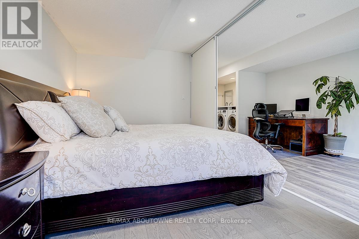 56 - 1130 Cawthra Road, Mississauga, Ontario  L5G 4V7 - Photo 40 - W12532048