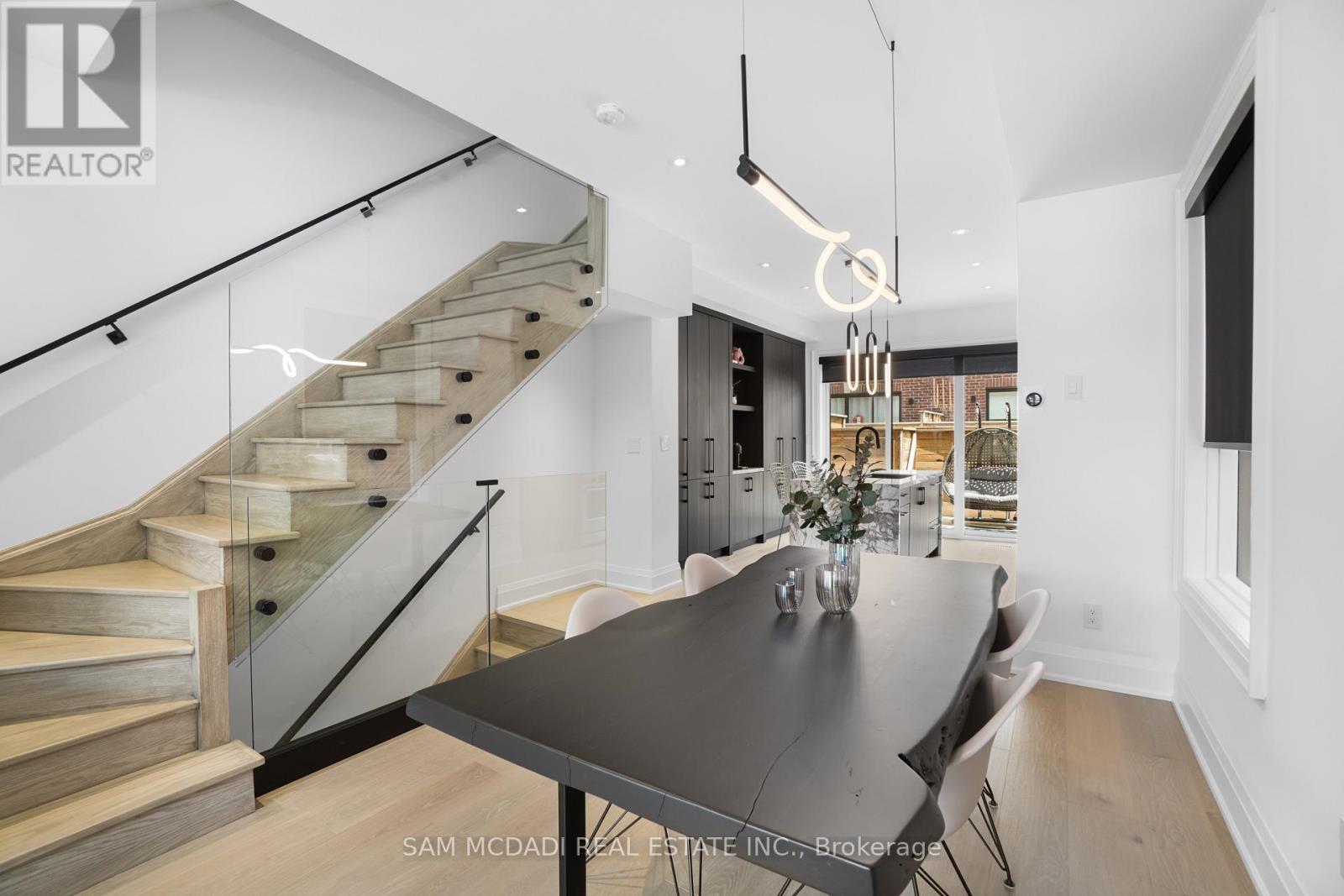 24 - 10 Lunar Crescent, Mississauga, Ontario  L5M 2P6 - Photo 7 - W12532060