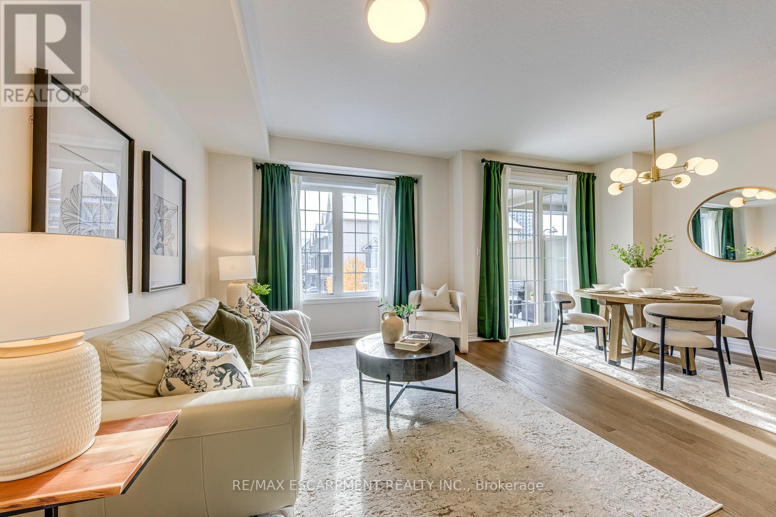 383 Grantham Common, Oakville, Ontario  L6H 0P8 - Photo 10 - W12532104