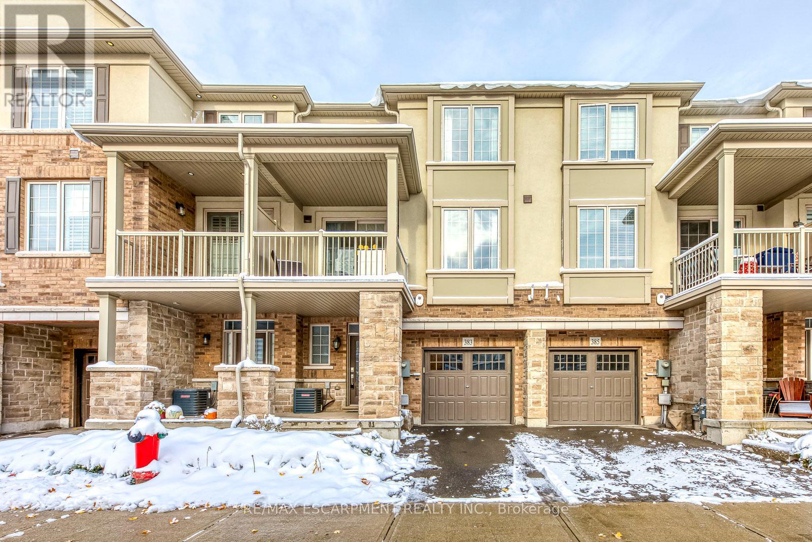 383 Grantham Common, Oakville, Ontario  L6H 0P8 - Photo 2 - W12532104