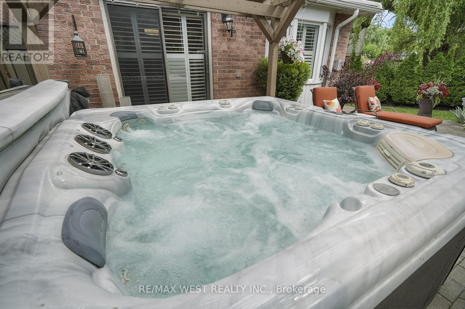 3060 Ilomar Court, Mississauga, Ontario  L5N 5B5 - Photo 44 - W12532106