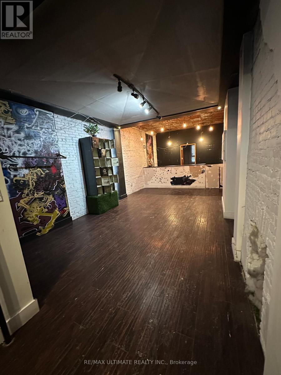 1275 Queen Street W, Toronto, Ontario  M6K 1L6 - Photo 2 - W12532166