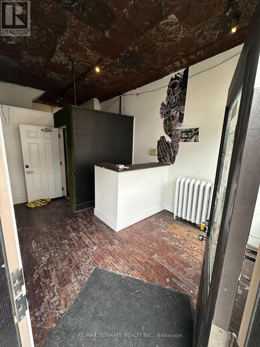 1275 Queen Street W, Toronto, Ontario  M6K 1L6 - Photo 7 - W12532166