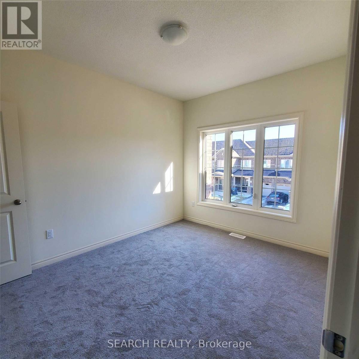 152 Adventura Road, Brampton, Ontario  L7A 5A7 - Photo 17 - W12532220