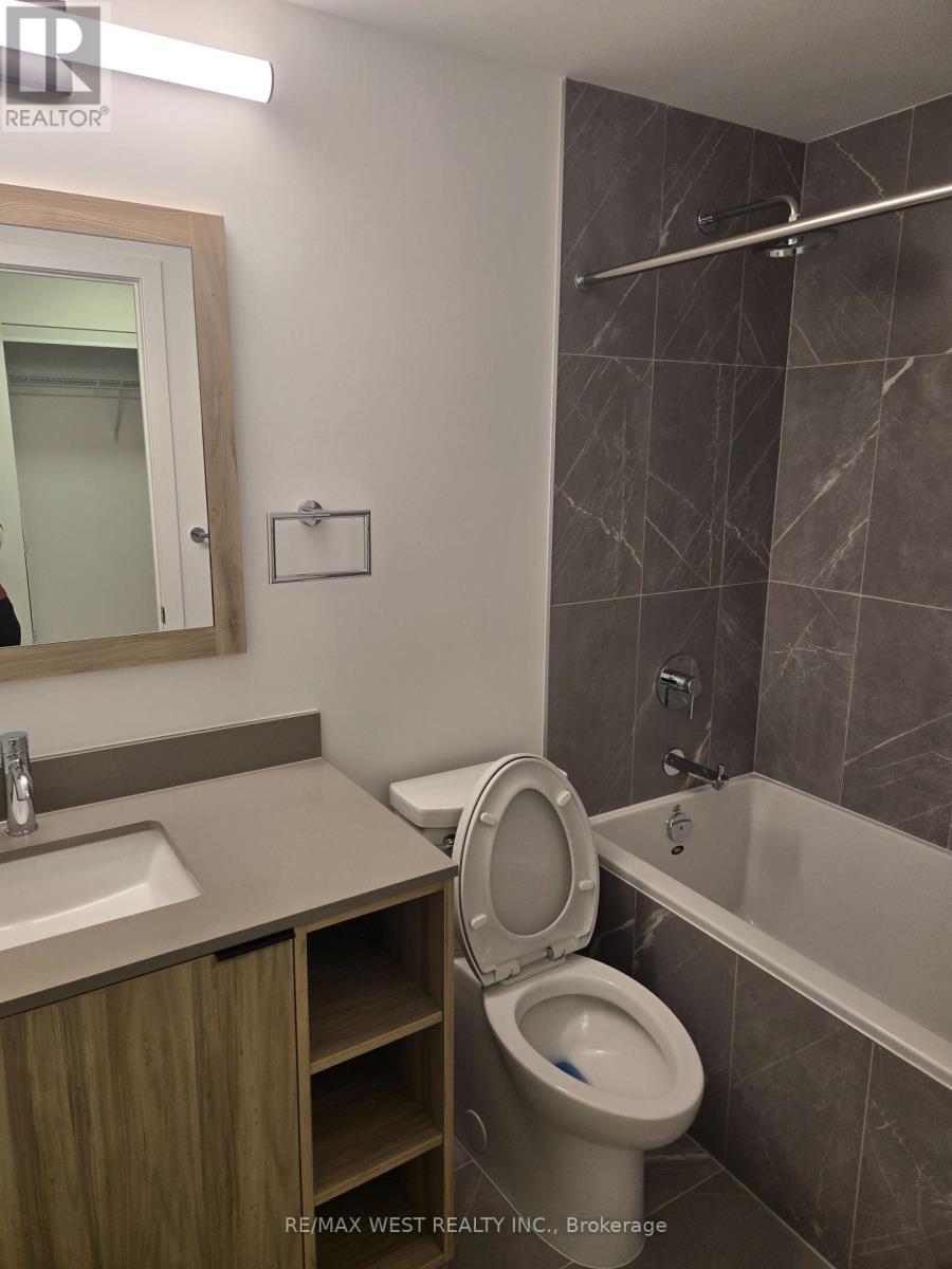 418 - 1037 The Queensway, Toronto (Islington-City Centre West), Ontario  M8Z 0H5 - Photo 8 - W12505728