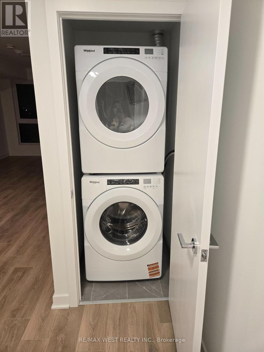 418 - 1037 The Queensway, Toronto (Islington-City Centre West), Ontario  M8Z 0H5 - Photo 12 - W12505728